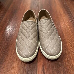 Steve Madden ECENTRCQ shoes tan size 9